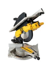 DeWALT D27113-QS | Troncatrice con Pianetto testa fissa, 1600 watt, 305 mm DeWALT D27113-QS | Troncatrice con Pianetto testa fissa, 1600 watt, 305 mm
